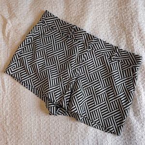 Metaphor Black and White Patterned Women’s Shorts | Size 12